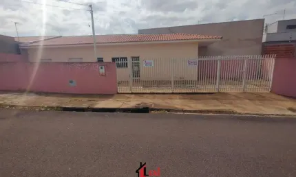 Casa para Locação em Presidente Prudente, SÃO LUCAS, 2 dormitórios, 1 banheiro, 2 vagas