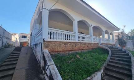 Casa para Venda em Presidente Prudente, BONGIOVANI, 3 dormitórios, 3 suítes, 7 banheiros, 4 vagas