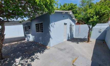 Casa para Venda em Presidente Prudente, SHIRAIWA, 2 dormitórios, 1 banheiro, 1 vaga