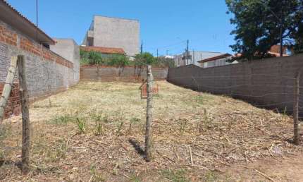 Terreno à venda no Centro, Santo Expedito 