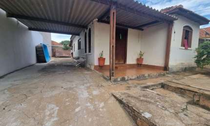 Casa para Venda em Presidente Prudente, FORMOSA, 2 dormitórios, 1 banheiro, 1 vaga