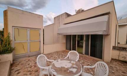 Casa para Venda em Presidente Prudente, CENTRO, 4 dormitórios, 2 suítes, 5 banheiros, 2 vagas