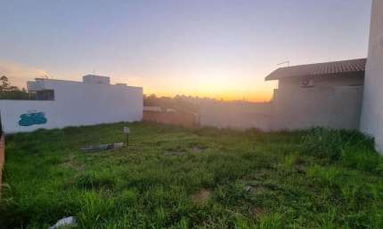 Terreno à venda na Avenida Luiz Cezário, Vila Boscoli, Presidente Prudente