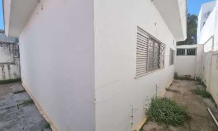 Casa para Venda em Presidente Prudente, BOSQUE, 3 dormitórios, 1 suíte, 3 banheiros, 2 vagas