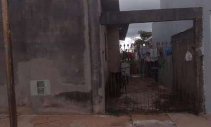 Casa para Venda em Presidente Prudente, ANITA TIEZZI, 2 dormitórios, 1 banheiro, 1 vaga