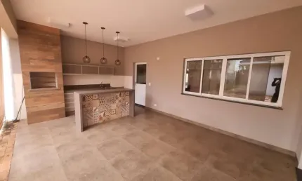 Casa para Venda em Presidente Prudente, PAULISTA, 4 dormitórios, 4 suítes, 6 banheiros, 2 vagas