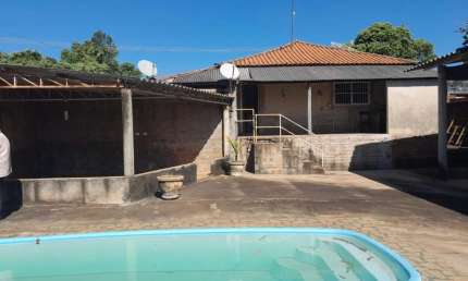 Chácara para Venda em Presidente Prudente, CHACARA LEITE LIDER, 3 dormitórios, 1 banheiro, 2 vagas