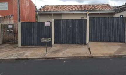 Casa para Venda em Presidente Prudente, RESIDENCIAL UNIVERSITARIO, 7 dormitórios, 7 banheiros, 4 vagas