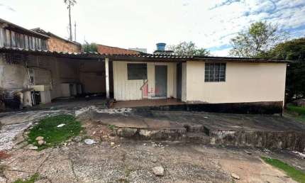Casa para Venda em Presidente Prudente, FURQUIM, 2 dormitórios, 1 banheiro, 1 vaga