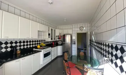 Casa para Venda em Presidente Prudente, VALE DO SOL, 3 dormitórios, 2 suítes, 3 banheiros, 1 vaga