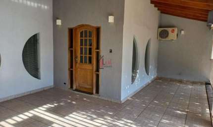 Casa para Venda em Presidente Prudente, SÃO JORGE, 3 dormitórios, 1 suíte, 2 banheiros, 4 vagas