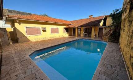 Casa para Venda em Presidente Prudente, BONGIOVANI, 4 dormitórios, 2 suítes, 4 banheiros, 3 vagas