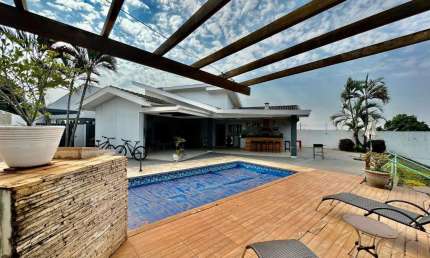 Casa em Condomínio para Venda em Álvares Machado, CONDOMINIO RESIDENCIAL GRAMADO, 3 dormitórios, 3 suítes, 5 banheiros, 2 vagas