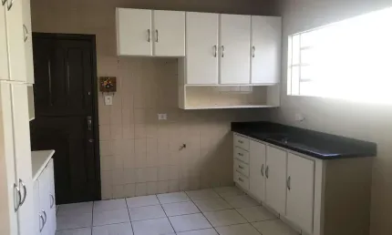 Casa para Venda em Presidente Prudente, ESTORIL, 4 dormitórios, 1 suíte, 3 banheiros, 2 vagas
