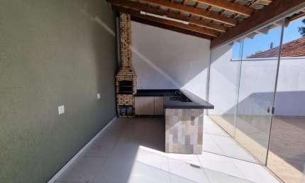 Casa para Venda em Presidente Prudente, BONGIOVANI, 3 dormitórios, 1 suíte, 3 banheiros, 2 vagas