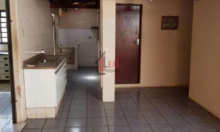 Casa para Venda em Presidente Prudente, AVIAÇÃO, 3 dormitórios, 1 suíte, 2 banheiros, 1 vaga