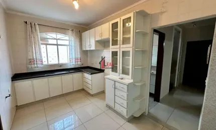 Casa para Venda em Presidente Prudente, ESTORIL, 4 dormitórios, 1 suíte, 2 banheiros, 2 vagas