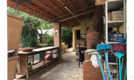 Casa para Venda em Álvares Machado, CENTRO, 4 dormitórios, 4 suítes, 5 banheiros, 1 vaga
