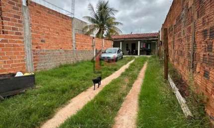 Casa para Venda em Presidente Prudente, IMPERIAL, 2 dormitórios, 1 suíte, 2 banheiros, 1 vaga