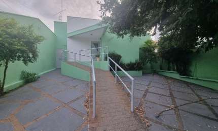 Casa para Venda em Presidente Prudente, SANTA HELENA, 3 dormitórios, 2 suítes, 4 banheiros, 1 vaga