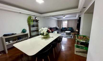 Apartamento para Venda em Presidente Prudente, EDIFICIO GENEBRA TREVISAN, 4 dormitórios, 2 suítes, 5 banheiros, 2 vagas