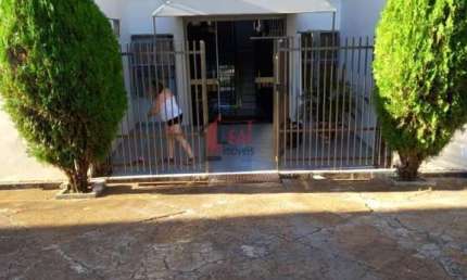 Apartamento para Venda em Presidente Prudente, EDIFICIO COLONIAL ITAPURA 1, 2 dormitórios, 1 banheiro, 1 vaga