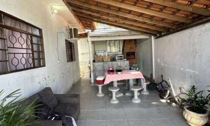 Casa para Venda em Presidente Prudente, MARACANÃ, 2 dormitórios, 1 suíte, 2 banheiros, 2 vagas