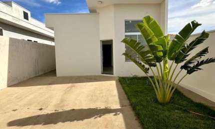 Casa para Venda em Presidente Prudente, MINERVA, 3 dormitórios, 1 suíte, 2 banheiros, 2 vagas