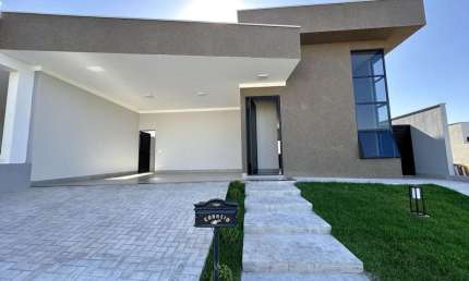 Casa em Condomínio para Venda em Álvares Machado, CONDOMINIO RESIDENCIAL VALENCIA ll, 3 dormitórios, 3 suítes, 4 banheiros, 2 vagas