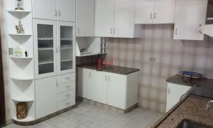 Apartamento para Venda em Presidente Prudente, EDIFICIO GRANDE AVENIDA, 4 dormitórios, 1 suíte, 4 banheiros, 1 vaga