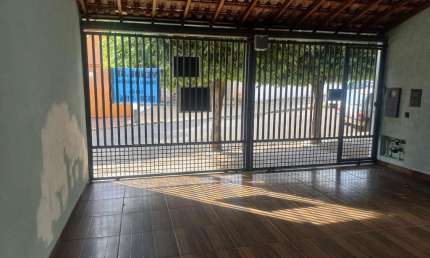 Casa para Venda em Presidente Prudente, EVEREST, 3 dormitórios, 1 suíte, 2 banheiros, 3 vagas