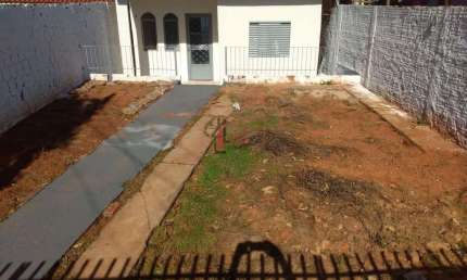 Casa para Venda em Presidente Prudente, PLANALTO, 2 dormitórios, 1 banheiro, 2 vagas