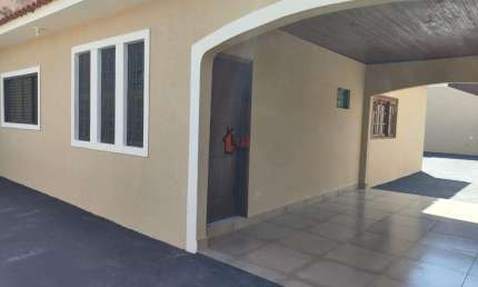 Casa para Venda em Presidente Prudente, TROPICAL, 3 dormitórios, 1 suíte, 2 banheiros, 2 vagas