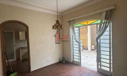 Casa para Venda em Presidente Prudente, AVIAÇÃO, 3 dormitórios, 1 suíte, 3 banheiros, 3 vagas