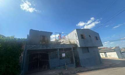 Casa para Venda em Presidente Prudente, VILA LIDER, 3 dormitórios, 1 banheiro, 1 vaga