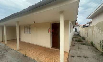Casa para Venda em Presidente Prudente, AVIAÇÃO, 2 dormitórios, 1 banheiro, 2 vagas
