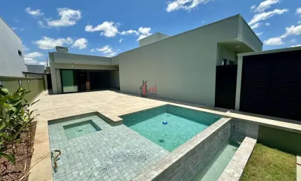 Casa em Condomínio para Venda em Presidente Prudente, CONDOMINIO RESIDENCIAL DAMHA IV, 4 dormitórios, 4 suítes, 5 banheiros, 3 vagas