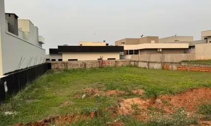 Terreno em Condomínio para Venda em Álvares Machado, CONDOMINIO RESIDENCIAL VALENCIA l