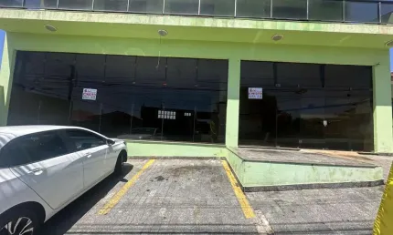 Salão Comercial para Locação em Presidente Prudente, VILA VERINHA, 2 banheiros, 2 vagas