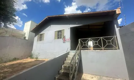 Casa para Venda em Presidente Prudente, COHAB, 3 dormitórios, 1 banheiro, 1 vaga