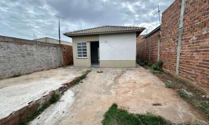 Casa para Venda em Presidente Prudente, VIDA NOVA PACAEMBU, 2 dormitórios, 1 banheiro, 1 vaga