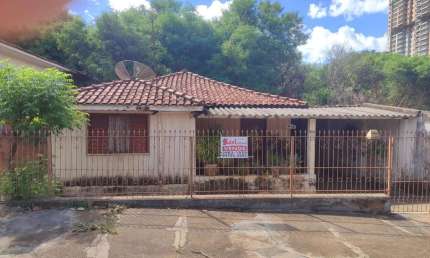 Casa para Venda em Presidente Prudente, AQUINOPOLIS, 2 dormitórios, 1 banheiro, 1 vaga