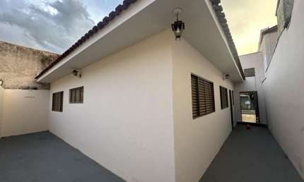 Casa para Venda em Presidente Prudente, EUCLIDES, 3 dormitórios, 1 suíte, 2 banheiros, 1 vaga