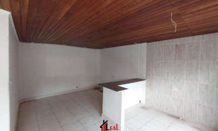 Casa para Locação em Presidente Prudente, BONGIOVANI, 2 dormitórios, 1 banheiro