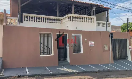 Casa para Venda em Presidente Prudente, VILA CLAUDIA GLORIA, 3 dormitórios, 1 suíte, 2 banheiros, 2 vagas