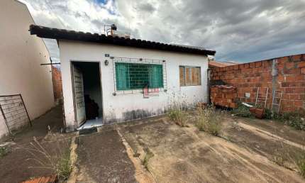 Casa para Venda em Presidente Prudente, TAPAJOS, 2 dormitórios, 2 banheiros, 2 vagas