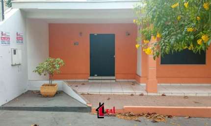 Casa para Venda em Presidente Prudente, CENTRO, 4 dormitórios, 1 suíte, 3 banheiros