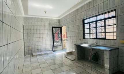 Casa para Venda em Presidente Prudente, HUMBERTO SALVADOR, 3 dormitórios, 1 banheiro, 1 vaga