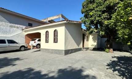 Casa para Venda em Presidente Prudente, VILA RAMOS DE FREITAS, 3 dormitórios, 1 banheiro, 1 vaga