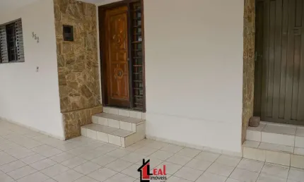 Casa para Locação em Presidente Prudente, VILA MARCONDES, 3 dormitórios, 1 banheiro, 3 vagas